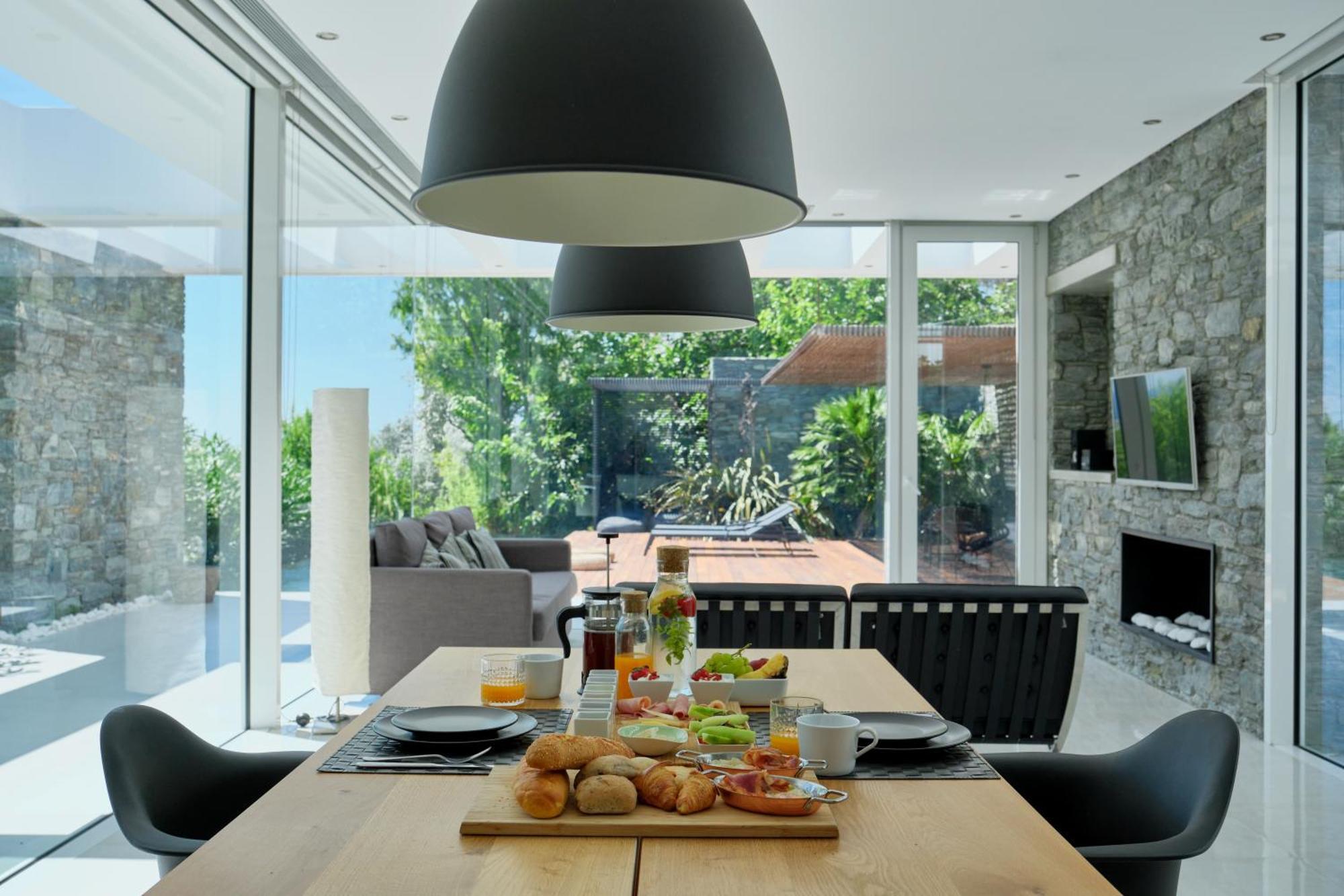 A - Luxury Villas Plomari ภายนอก รูปภาพ