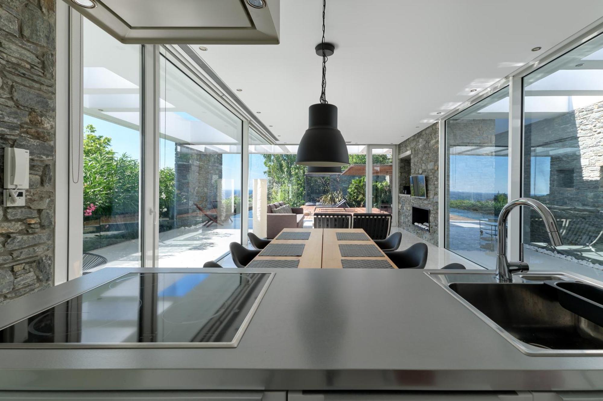 A - Luxury Villas Plomari ภายนอก รูปภาพ
