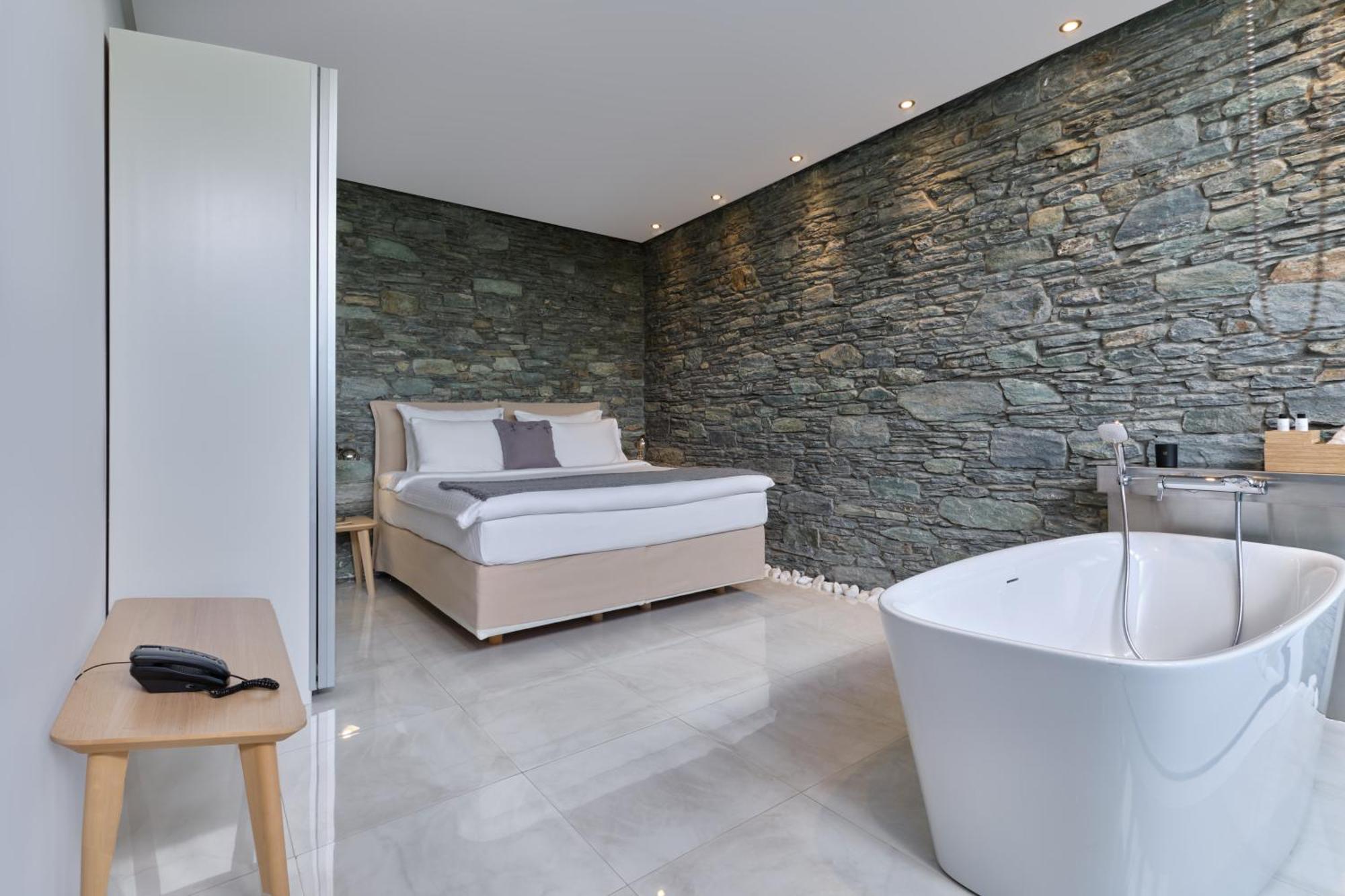 A - Luxury Villas Plomari ภายนอก รูปภาพ